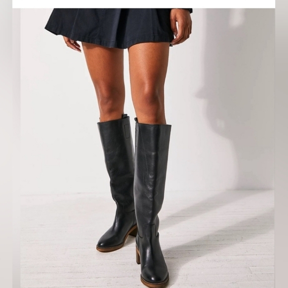 New Free People Tall Leather Tabby Boots in Teal Block Heel Size 38/ 7.5-8 - Picture 2 of 15